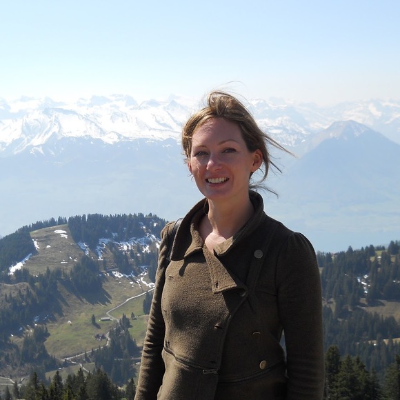 Meet your Posher, Raegan - Picture 1 of 1